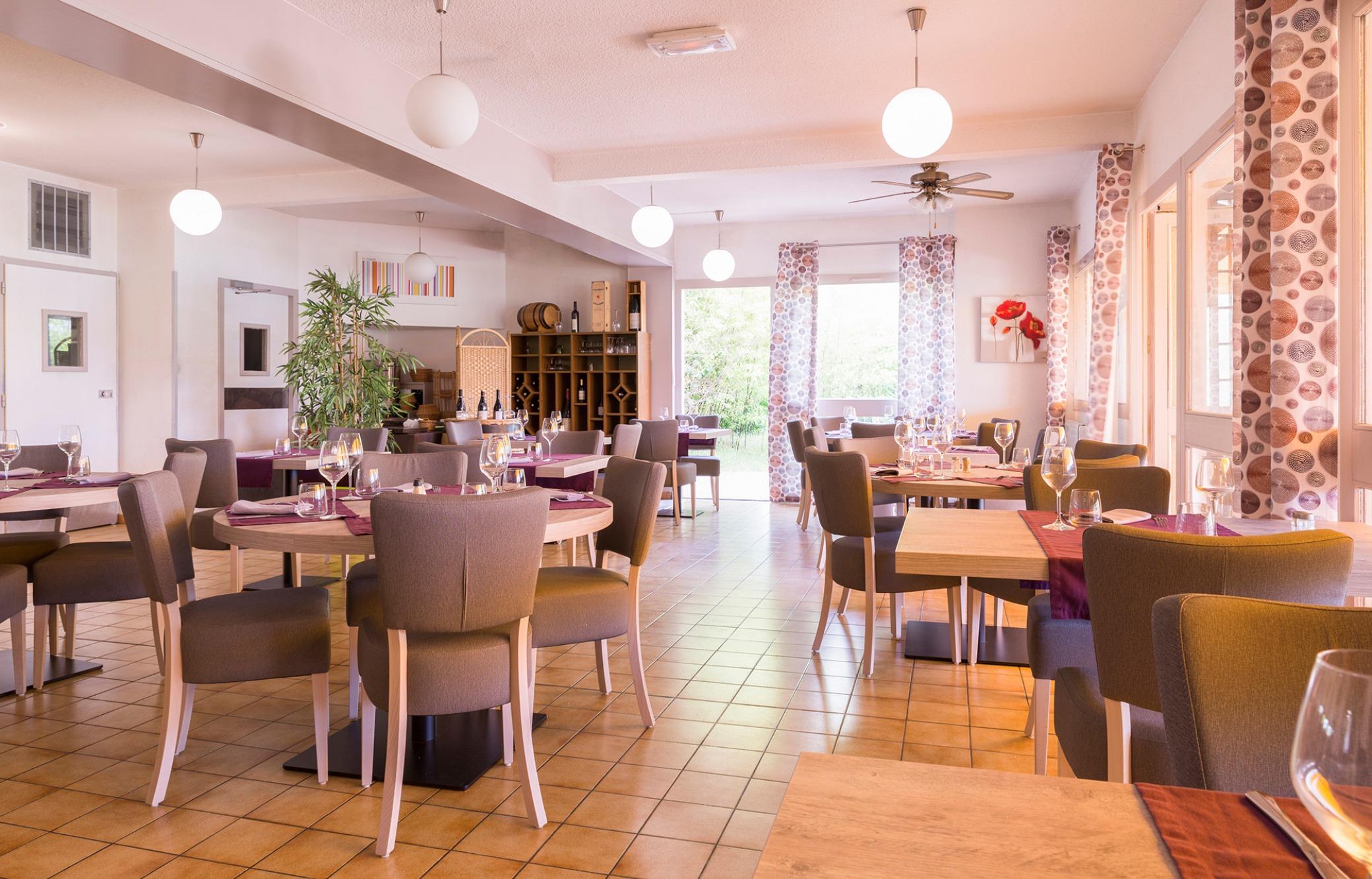 The Originals City, Hotel Valence Est Экстерьер фото
