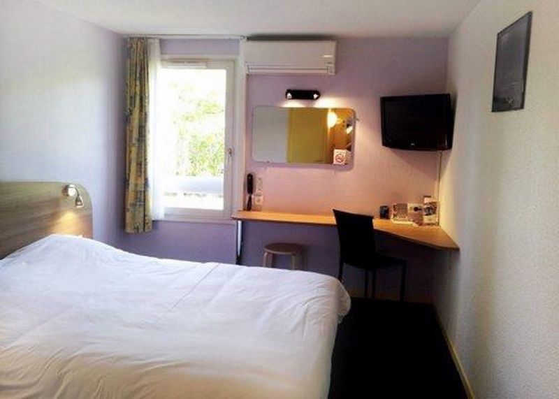 The Originals City, Hotel Valence Est Экстерьер фото